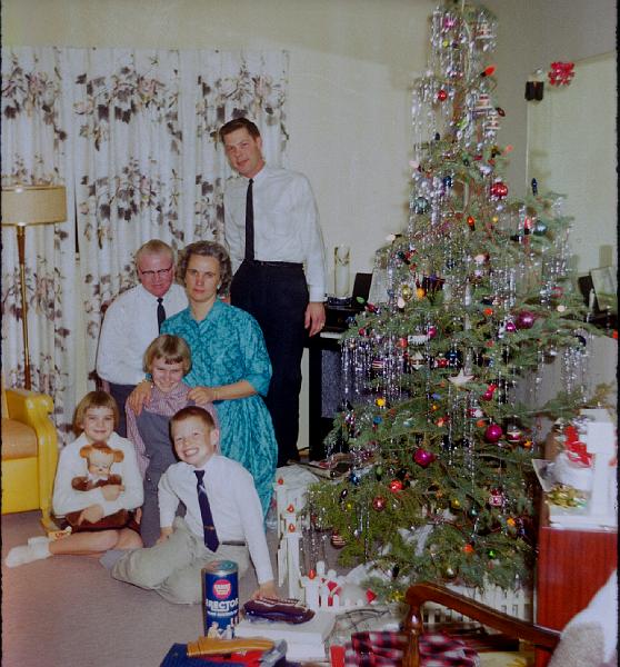 0450-kinckerbocker Christmas.jpg - Judy (Knickerbocker), Amos, Marcia, Richard, Betty, a Vicar.  Forest Street, Denver.